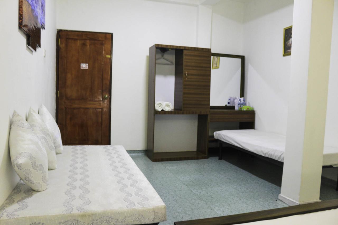 Yoho Travellers Residence キャンディー エクステリア 写真