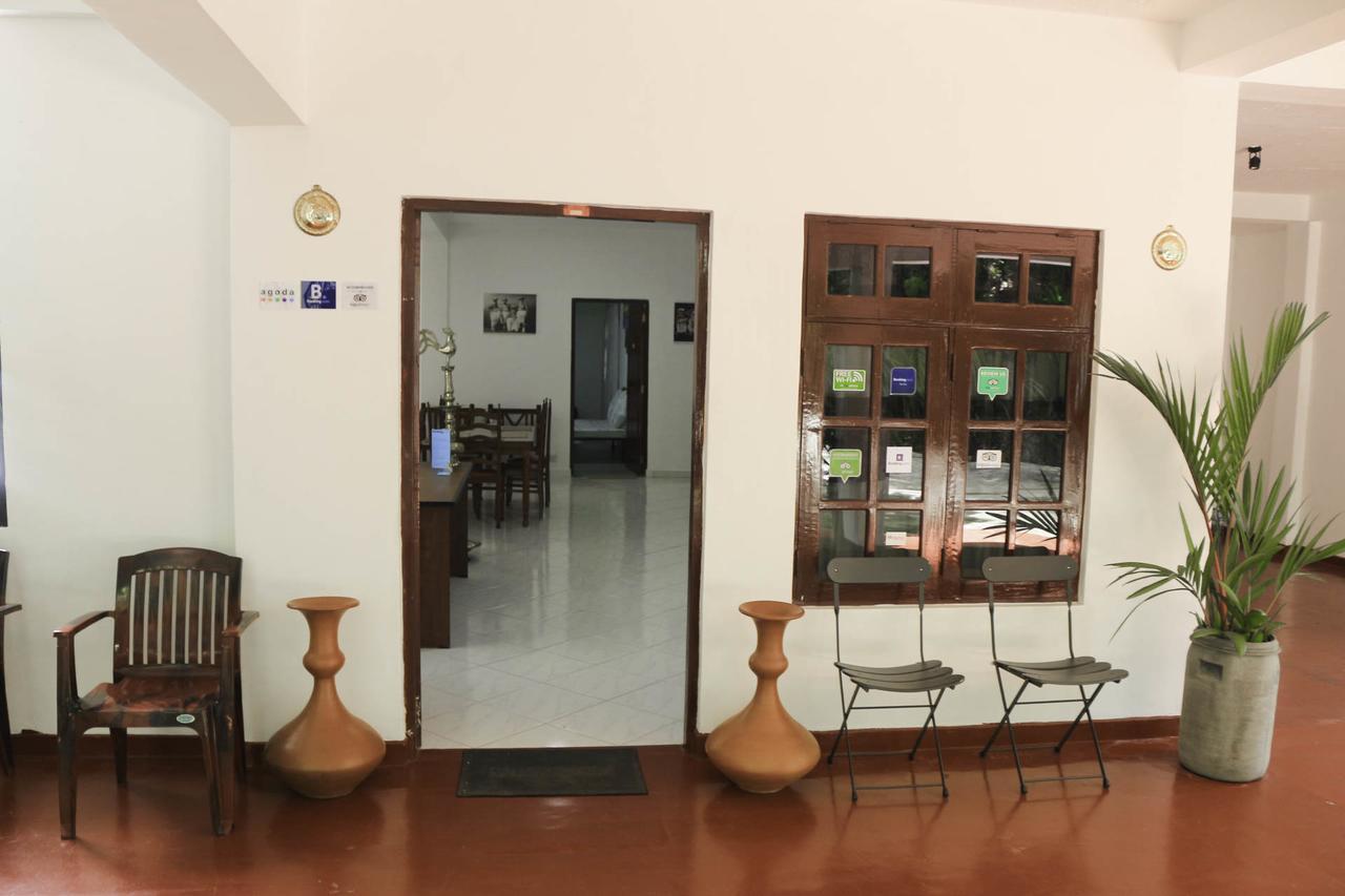 Yoho Travellers Residence キャンディー エクステリア 写真